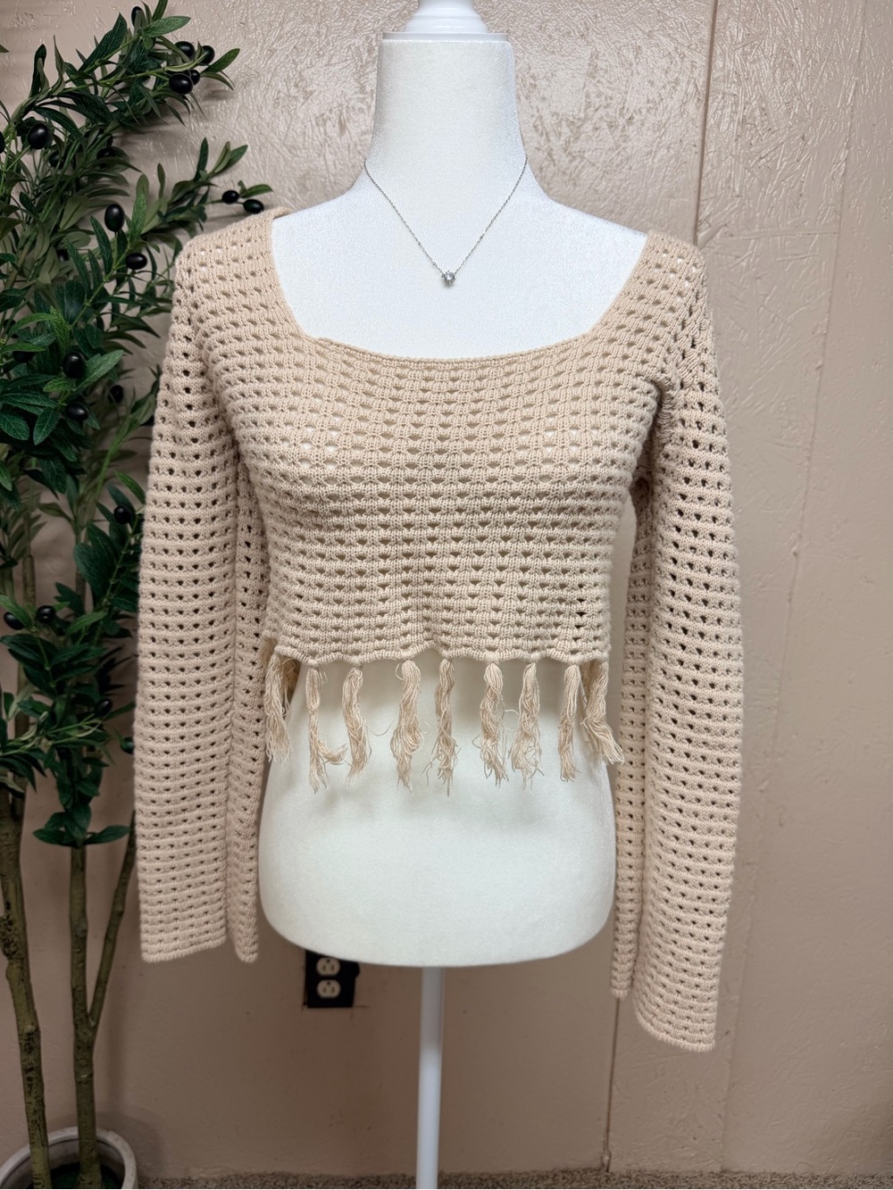 Le Lis Cream Crochet Fringe Crop Top